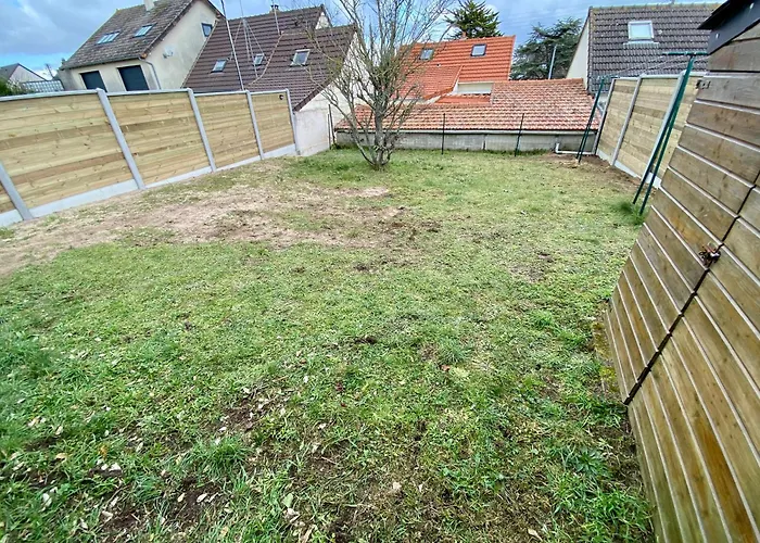 Maison Holiday home *